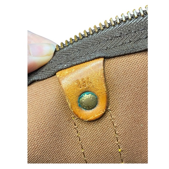 Authentic Louis Vuitton 55 Keepall Bag [VINTAGE] - Picture 2 of 8